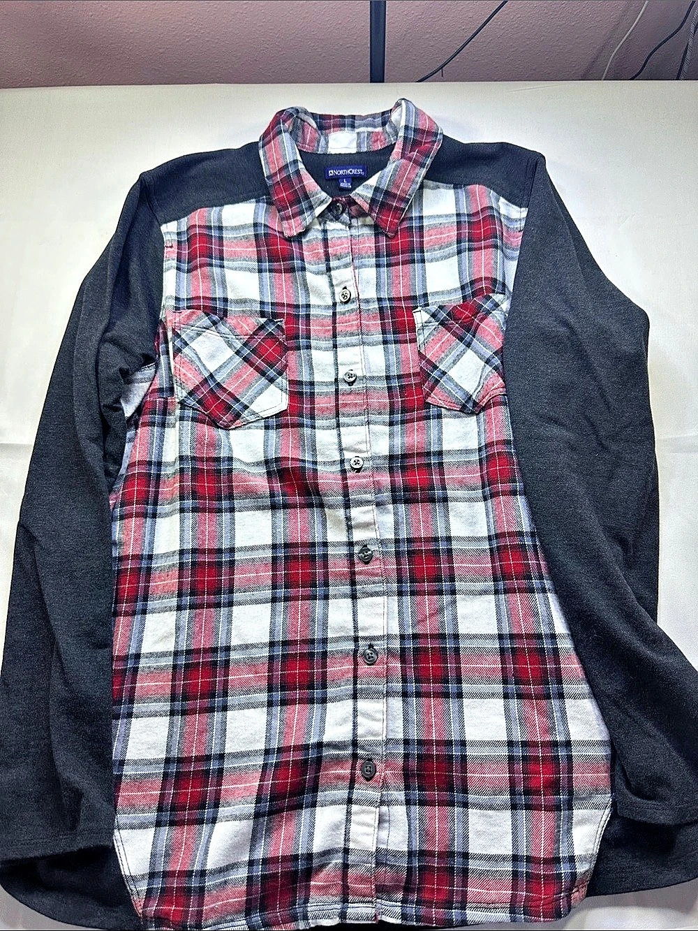 NorthCrest Plaid Button Down Shirt in Black & Red Large